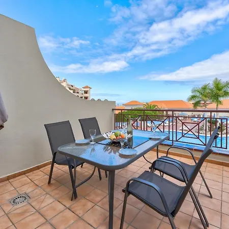 Heated Pool Stylish 3 Bedrm Cristianos Apartment *