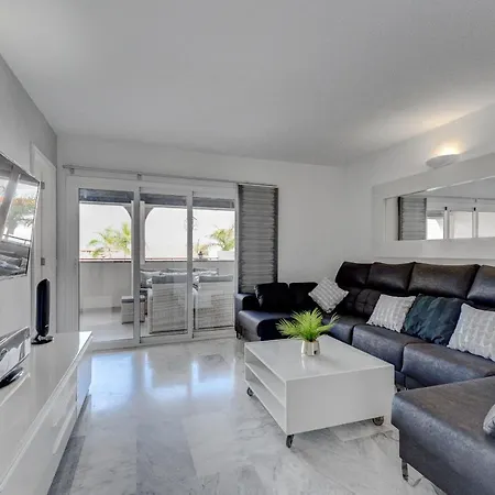 Heated Pool Stylish 3 Bedrm Cristianos Daire