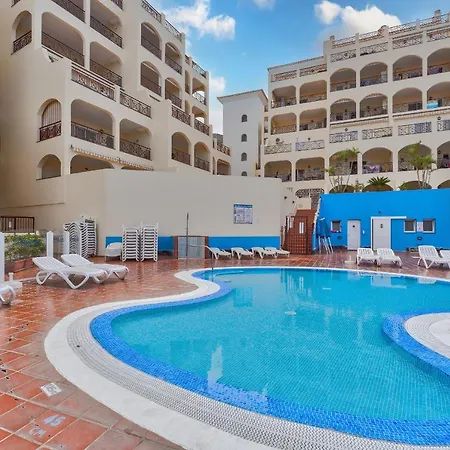 Heated Pool Stylish 3 Bedrm Cristianos Daire Los Cristianos (Tenerife)