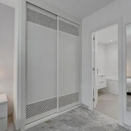 Heated Pool Stylish 3 Bedrm Cristianos